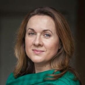 dr Elżbieta Korolczuk